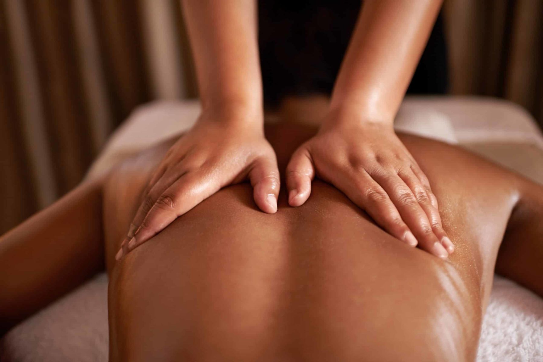 Сила расслабляющего массажа: основные преимущества для организма