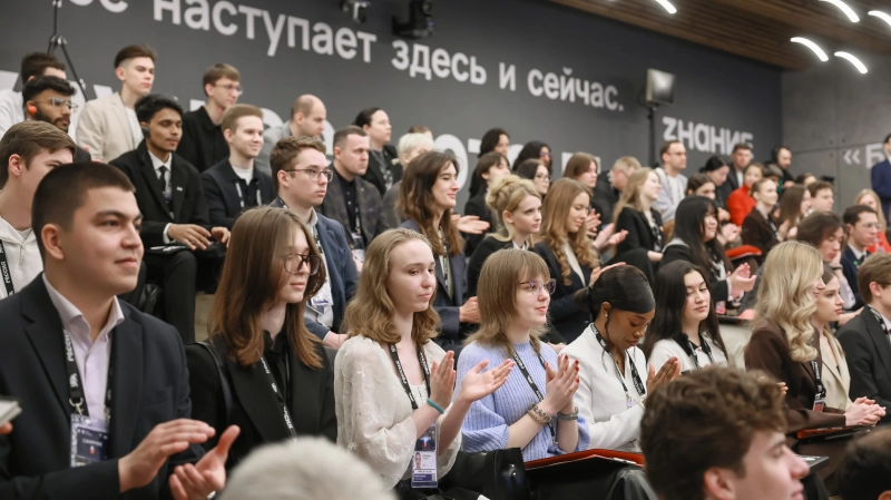 Орешкин рассказал студентам, как изменится мир в ближайшие десятилетия